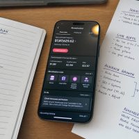 Panel de TikTok con elementos reales de planificación de monetización y estrategia de contenido